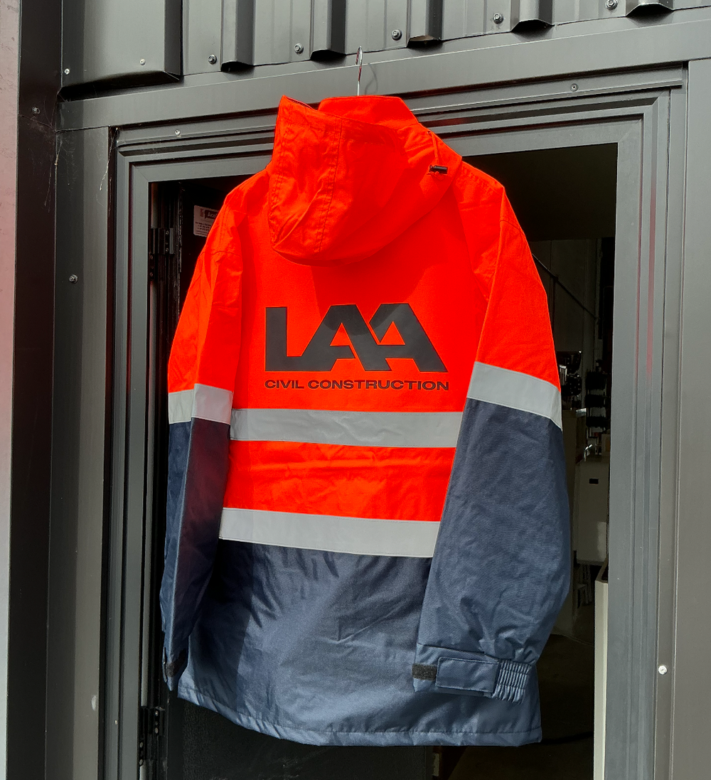 Hi Vis Workwear NZ – Custom Safety Uniforms for Kiwi Trades