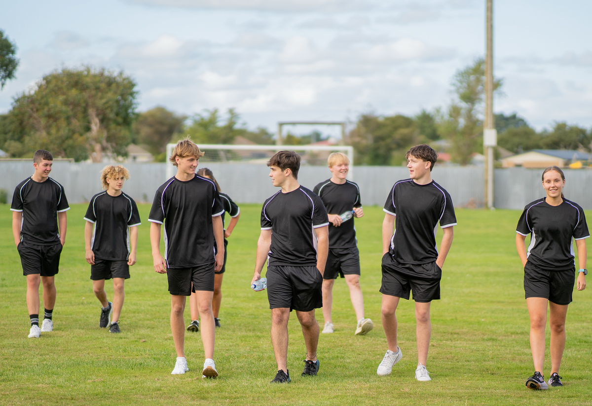 Custom Activewear – KiwiCrew