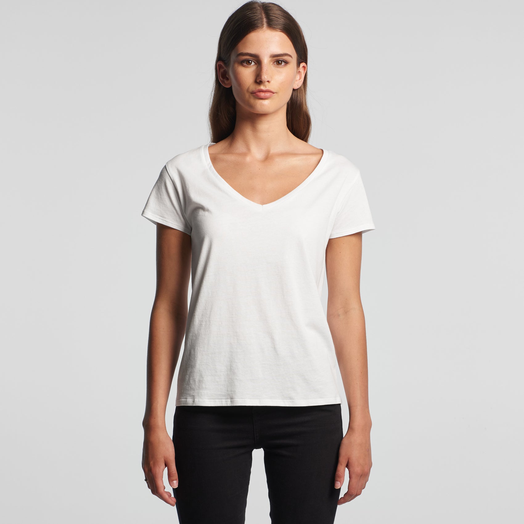 WO'S CHLOE V-NECK TEE - 4015